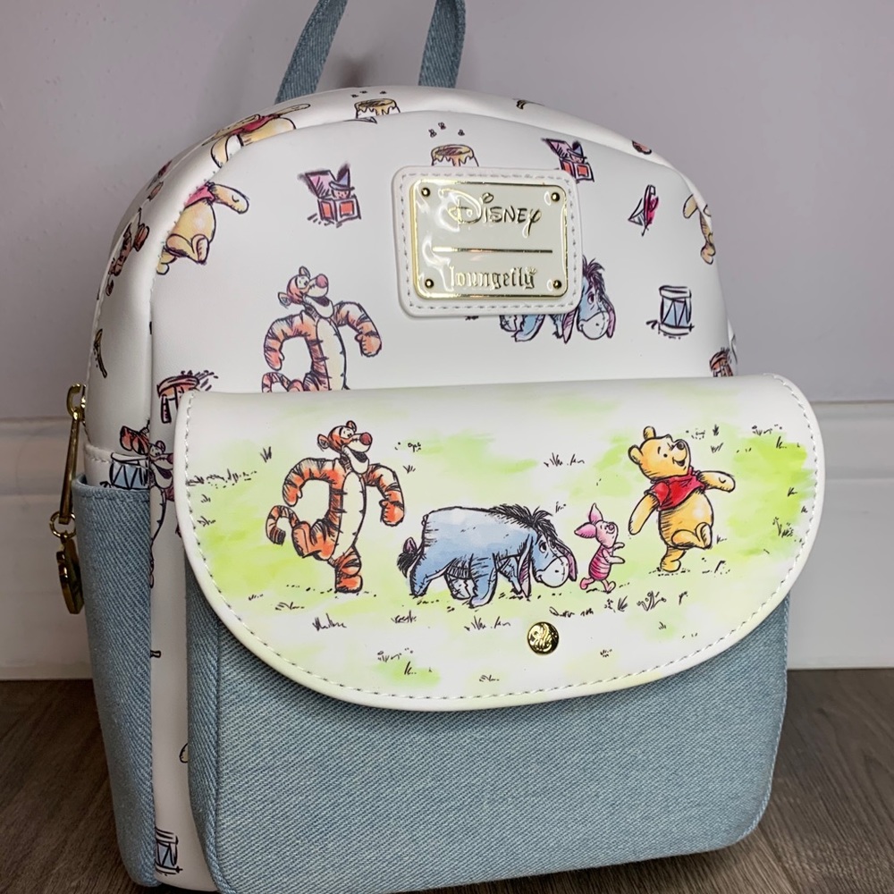 Loungefly Disney Winnie Pooh Classic Mini Backpack